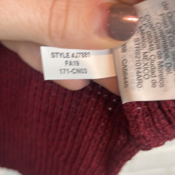 NWT J.Crew Burgundy Waffle Knit Textured Turtleneck Sweater XS - Picture 8 of 9